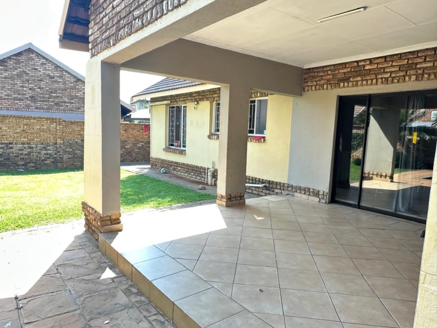 3 Bedroom Property for Sale in Waterval East North West